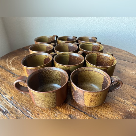 Vintage Iron Mountain Stoneware Roan Mountain Pattern Flat Cup Set of 11 - Picture 2 of 8
